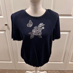 Alfred Dunner knit shirt short sleeve navy blue butterfly flower pattern